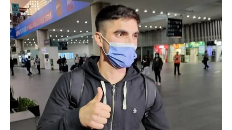 Gustavo Del Prete llegó a la Ciudad para completar su fichaje.