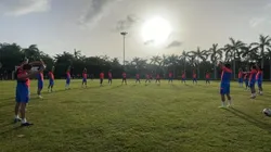 El plantel de Cruz Azul en pretemporada en Cancún.