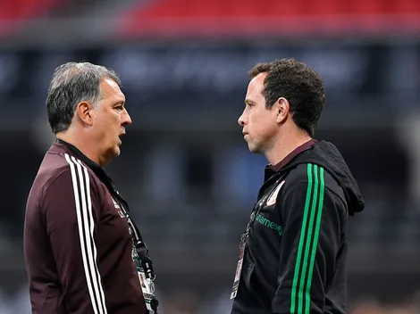 Tata Martino luce firme ante los dirigentes de la FMF; Gerardo Torrado saca la cara por él