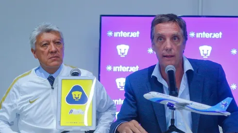 Rodrigo Ares de Parga en la presentación de Jesús Ramírez en Pumas.