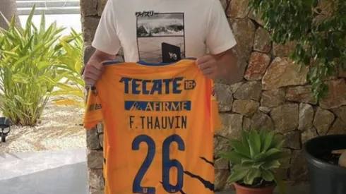 Luca Zidane con la camiseta de Florian Thauvin con Tigres 2022
