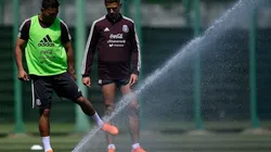 Marco Fabián y Javier Hernández en un entrenamiento del Mundial Rusia 2018.