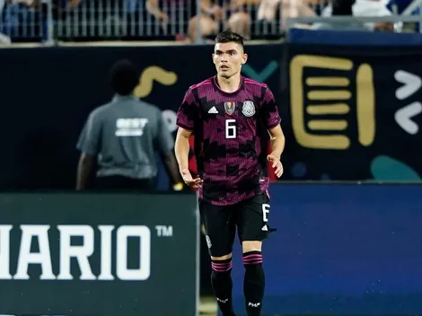 ¿Por qué no juega Johan Vásquez?