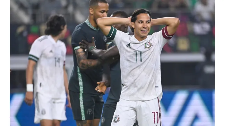 Diego Lainez en el partido amistoso ante Nigeria.