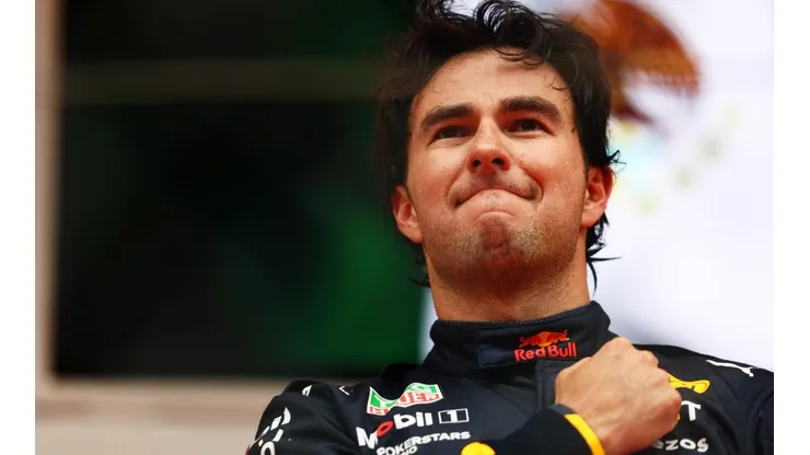 Checo Pérez renovó con Red Bull Racing.