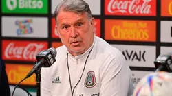 Gerardo el Tata Martino en conferencia de prensa en Glendale, Arizona.
