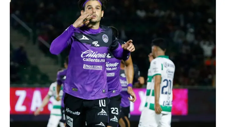 Nico Benedetti denuncia robo en aeropuerto