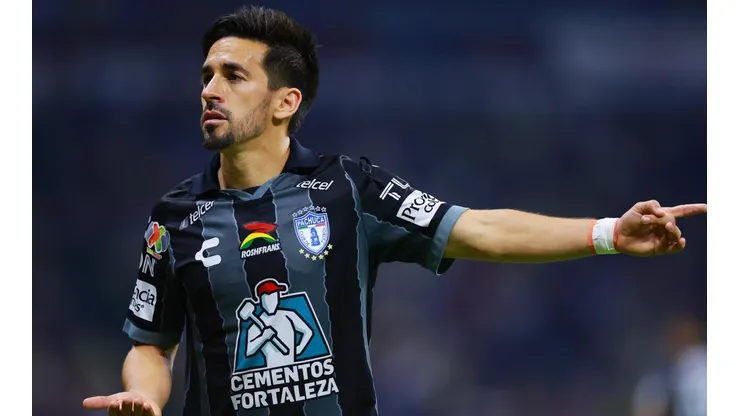 Fernando Navarro perdió dos finales consecutivas ante Atlas