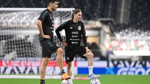 Flores junto a Jiménez en el entrenamiento de México.