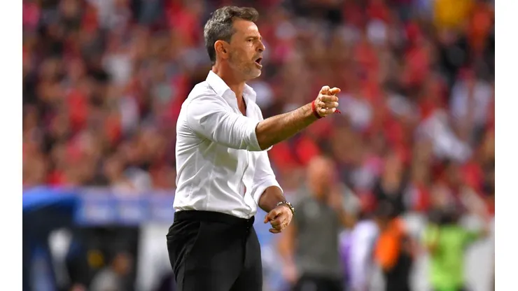 Cocca quiere agigantar su leyenda en Atlas.