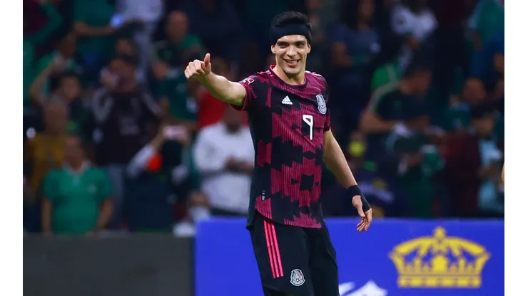 Ciudad de Mexico, 30 de marzo de 2022. Raúl Jimenezen festejo de gol, durante el partido del octagonal final de la Concacaf rumbo a Qatar 2022, entre la Selección Nacional de Mexico y la selección de El Salvador, celebrado en el estadio Azteca. Foto: Imago7/Eloisa Sánchez