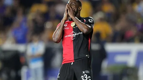 La hija de Miguel Herrera cargó contra Julián Quiñones