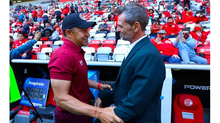Diego Cocca buscaría un jugador "desechado" por Nacho Ambriz