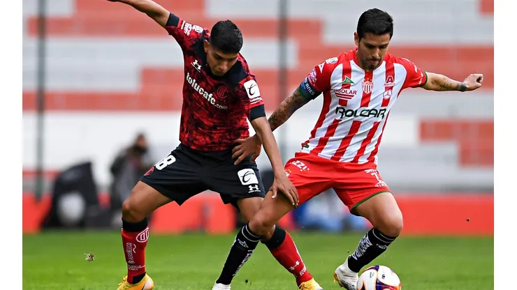 Toluca y Necaxa dan la sorpresa con un intercambio de jugadores
