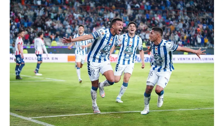 Cabral celebra el 2-1 de Pachuca ante San Luis.