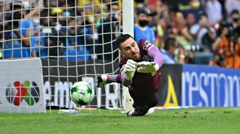 Así le había desviado Antony Silva el penalti al Diego Valdés.