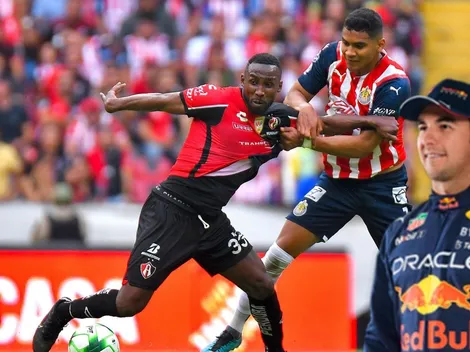 Checo Pérez apoyó al Atlas en el Jalisco