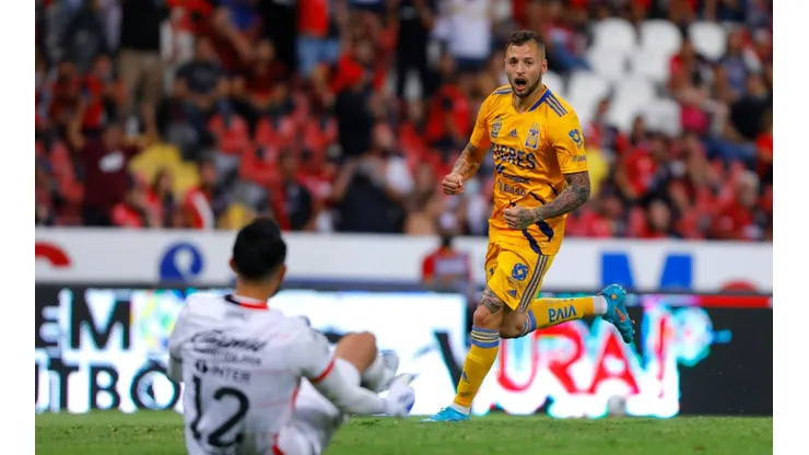 Nicolás López es uno de los delanteros más experimentados de Tigres UANL.