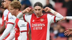 Flores no ha conseguido debutar con el primer equipo del Arsenal