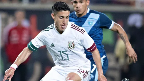 Alejandro Zendejas ante la Selección de Guatemala.