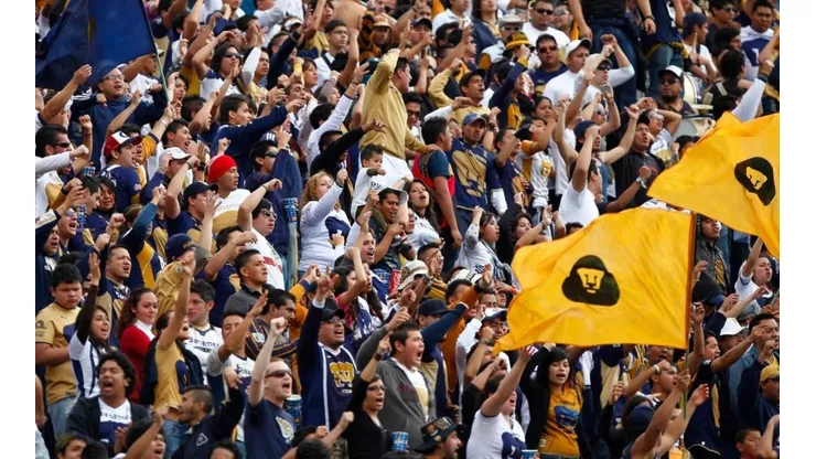 Pudo ser jugador de Pumas pero se le atravesó el ring. (Foto: Getty Images)
