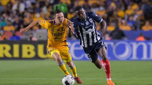 Foto: Joel Campbell trolleó a un pequeño fan de Tigres