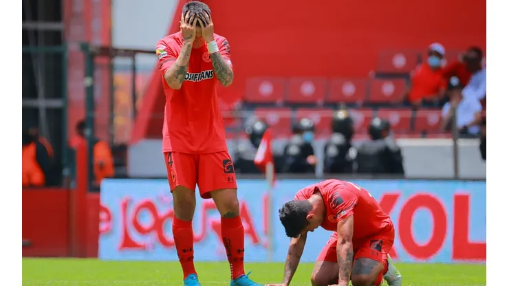 El curioso reclamo de la afición de Toluca en pleno partido