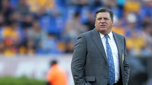 Miguel Herrera fue multado antes de enfrentar al América.
