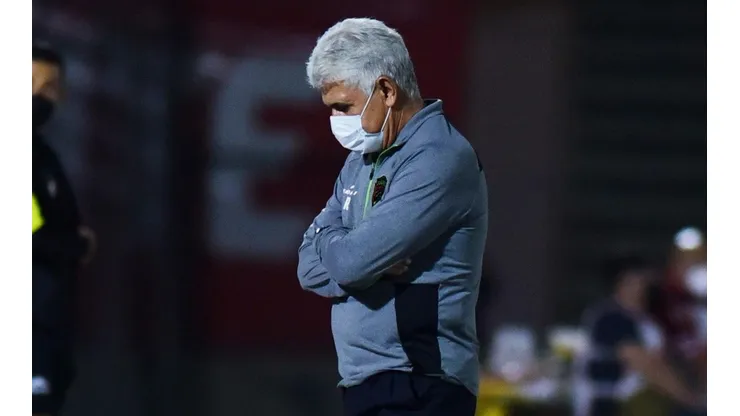 Ferretti tan sólo ha podido conseguir ocho puntos y se ubica en el último lugar de la tabla