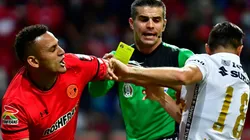 Óscar Vanegas habría intentado golpea a Ambriz por no contemplarlo