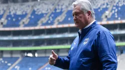 Víctor Manuel Vucetich deberá definir a qué extranjero darle las gracias