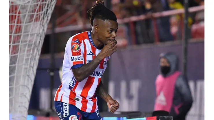 San Luis pudo ante Mazatlán en pésimo partido.