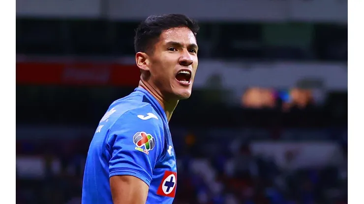 Uriel Antuna cargó contra Chivas.