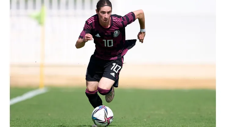 Marcelo Flores en un amistoso con el Tri sub 20.