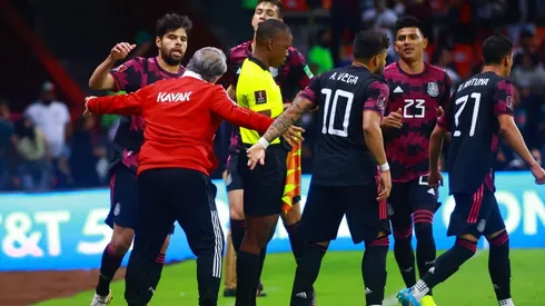 La Selección de México apoyó a Gerardo Martino