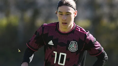 Flores podría ser el revulsivo que necesita el Tri en el ataque tras lo mostrado en el Arsenal