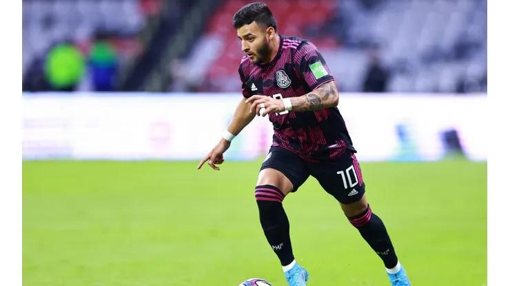 Dos equipos europeos estarán viendo a Alexis Vega en México vs Estados Unidos