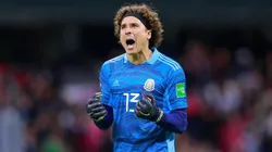 Memo Ochoa quiere ser el único heredero de la leyenda de Antonio Carbajal