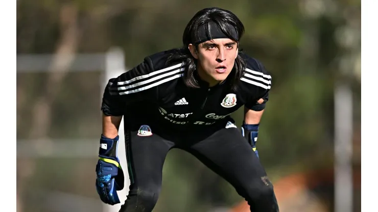 Acevedo consiguió el llamado al Tri gracias a la baja de Jonathan Orozco
