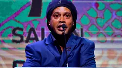 Ronaldinho fue parte de los Gallos Blancos entre 2014 y 2015