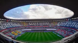 Los fanáticos estallaron de bronca.