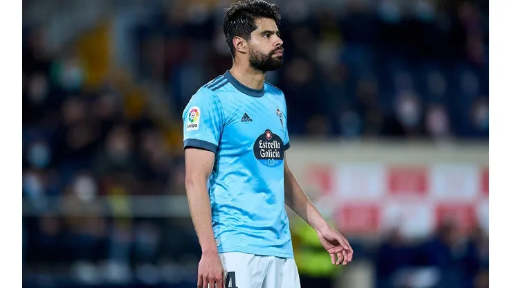 Alerta en El Tri: Néstor Araujo terminó lesionado el duelo entre Celta y Betis
