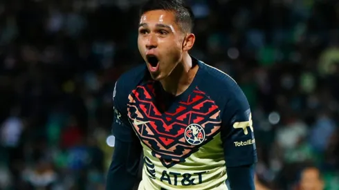 Reyes jugó con Larcamón durante su estancia con La Franja