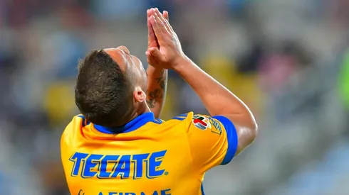 Tigres planea cambios en defensa para el clásico ante Monterrey