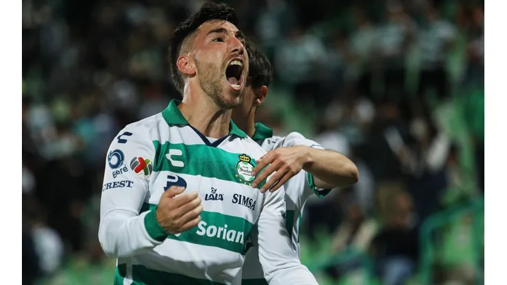 Fernando Gorriarán anota ante Xolos.