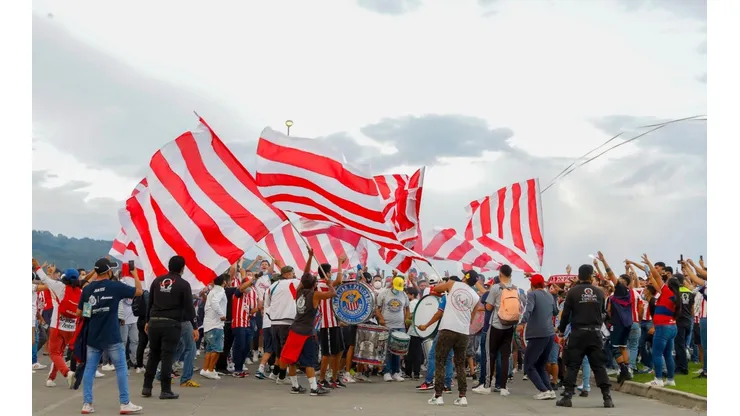 Las barras aceptaron de buena manera no asistir al clásico nacional.
