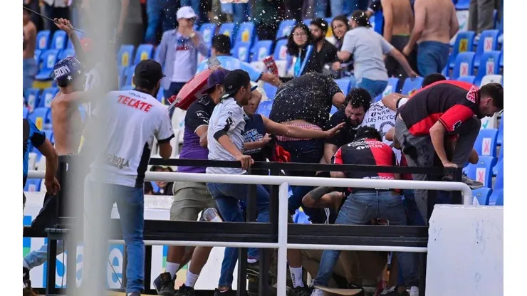 Hubo ausencia de cuerpos policiacos en el estadio. (Foto: imago7)