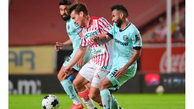 Toluca le ganó un duelo clave al Necaxa