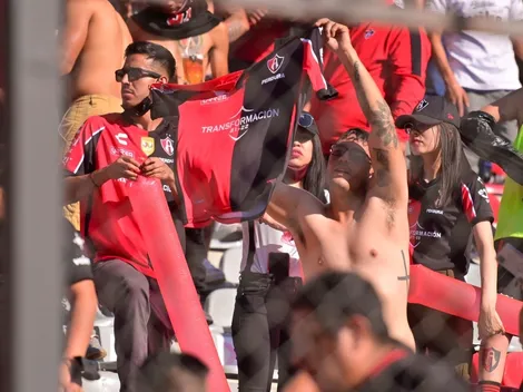 Enrique Alfaro, gobernador de Jalisco, se reunió con aficionados del Atlas