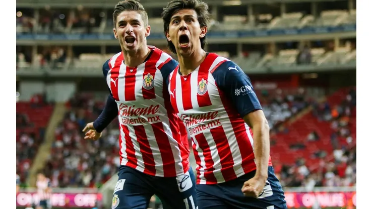 Macías marcó su primer gol tras regresar a Chivas